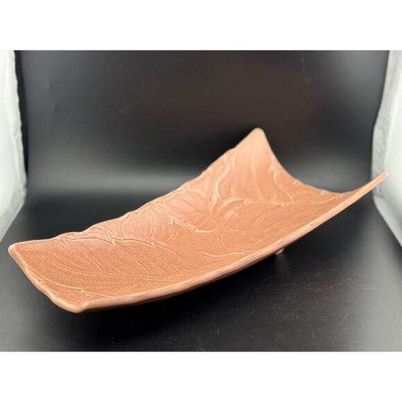 Woodfield Salmon Pink Three Toed Dish by Steubenville - Picture 4 of 6